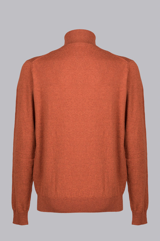 Maglione colore arancione