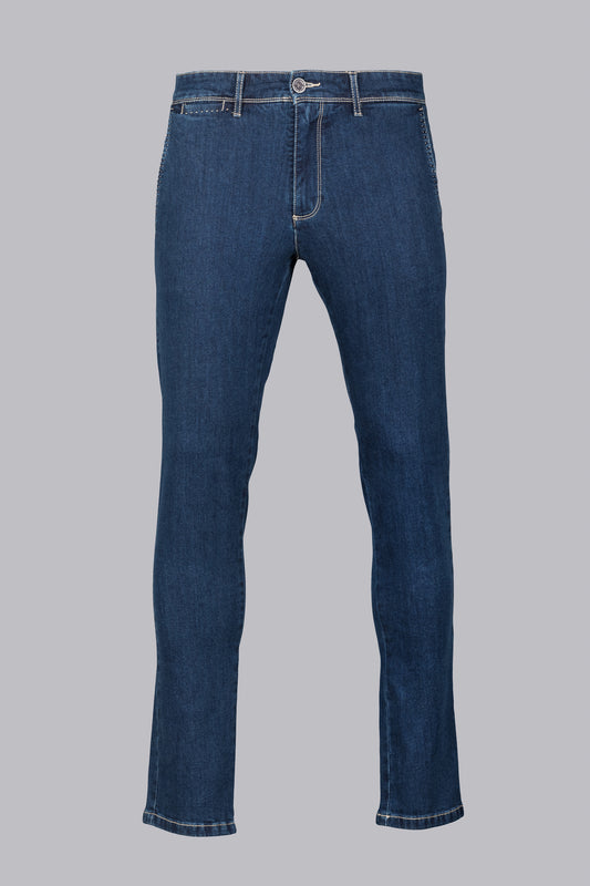 Jeans with five pockets