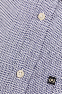 Camicia azzura con motivo geometrico