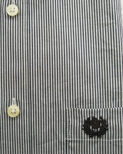 Camicia a righe in bianco e nero